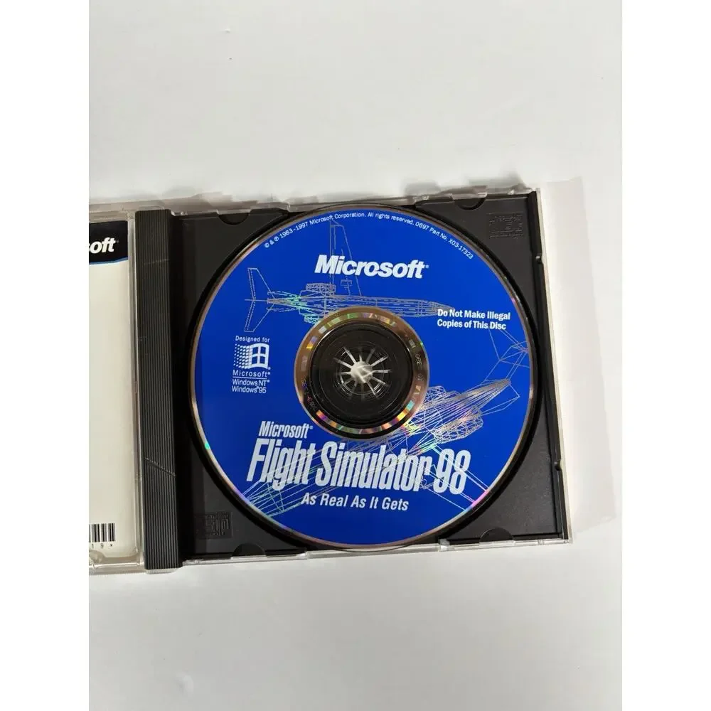 Microsoft Flight Simulator 98 Cd Rom 1997 Very Good Condition Case Cover Vintage